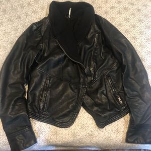 📍SOLD📍Free People faux leather jacket
